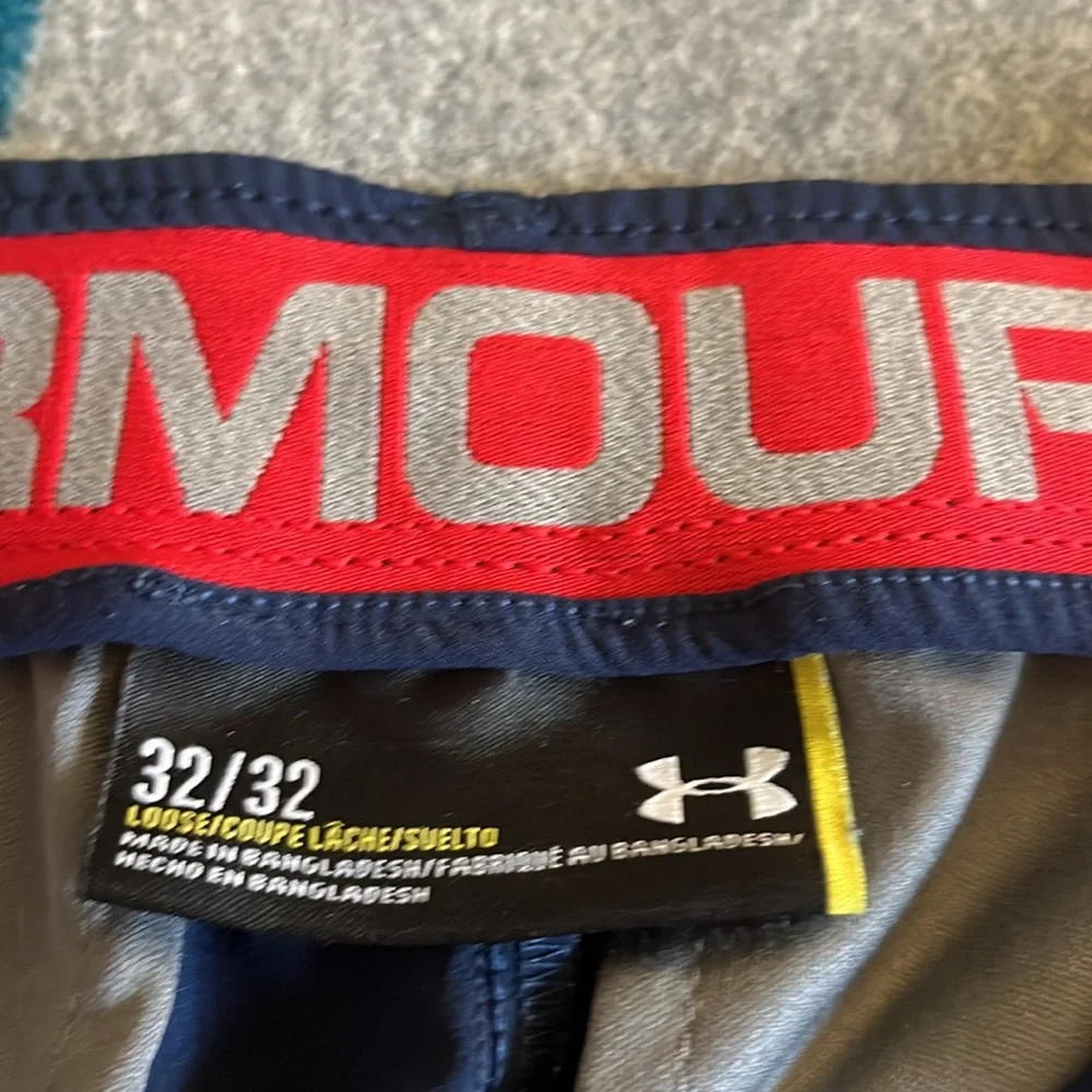 Under Armour Stretch Golf Pants - Picture 2 of 3